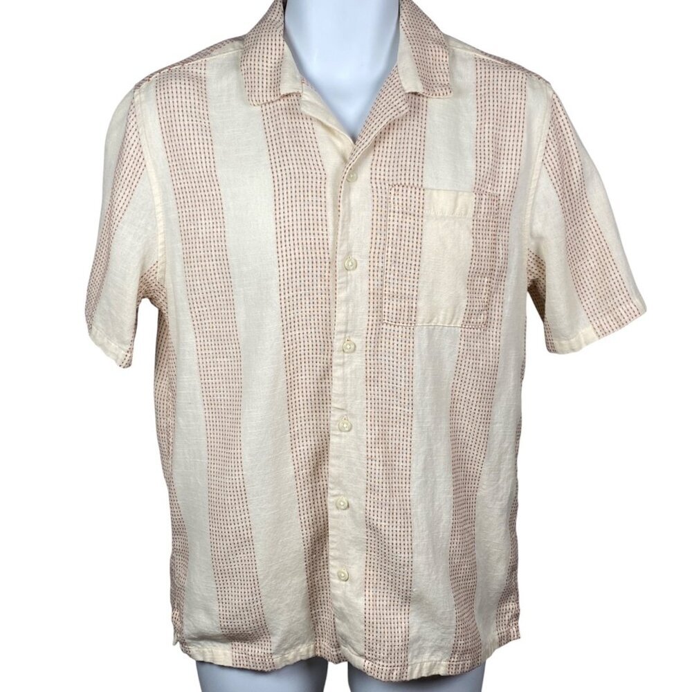 The Stronghold Short Sleeve Shirt Mens Size S Regular Fit Button Up Cotton
